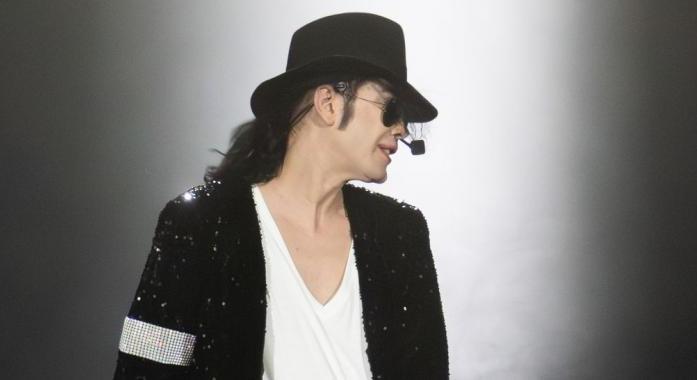 A világ azt hitte, Michael Jackson tért vissza: hasonmás videója 7,3 milliós nézettséggel robbant be