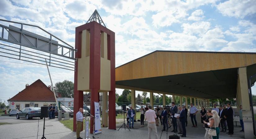 Mórahalmon is megújul az úthálózat, elindult a nagyszabású közútfejlesztés