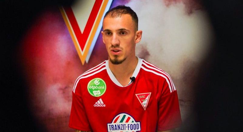Két játékosától megvált a DVSC
