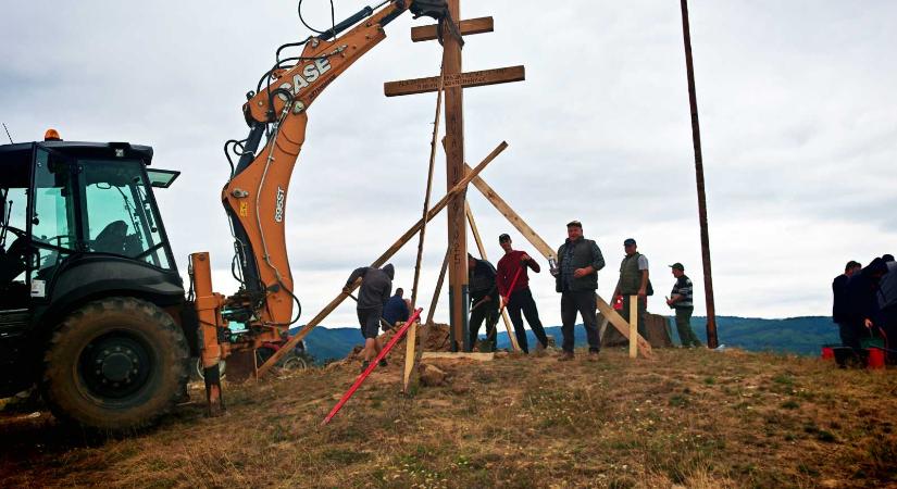 Kézdiszék méltó módon készül az ünnepre: keresztavatás az Avas-tetőn augusztus 20-án