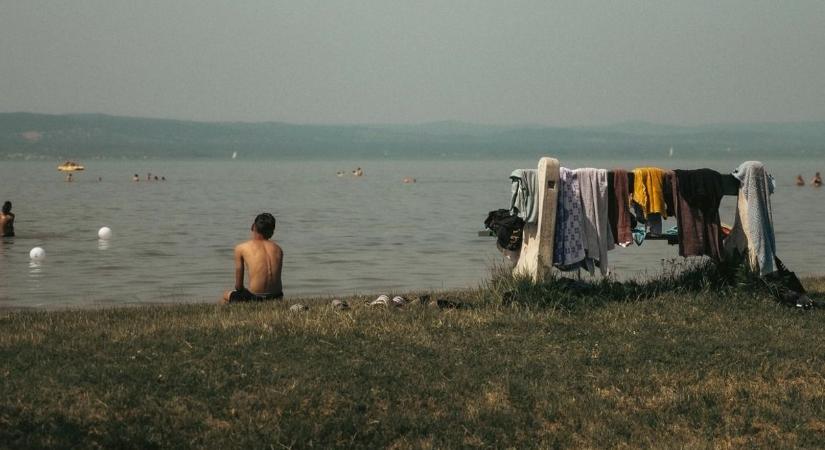 Vízszennyezés a Balatonon: megtalálták a felelőst, gyorsan elhárították a veszélyt