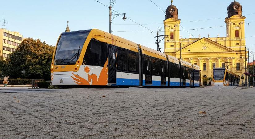 Két hétig lassabban közlekednek a villamosok Debrecen belvárosában