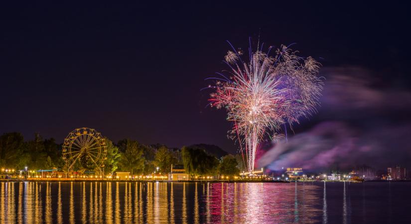 Nagyon nagy bulira készülnek augusztus 20-án a Balatonnál