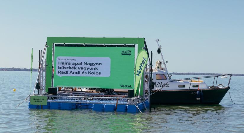 Duplájára nőtt a hívásforgalom a Balaton-átúszáson