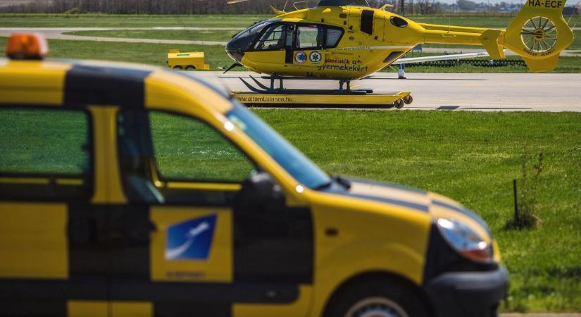 Légimentő repülőgép érkezett a Pécs-Pogány repülőtérre, két beteget szállított el (FOTÓK)