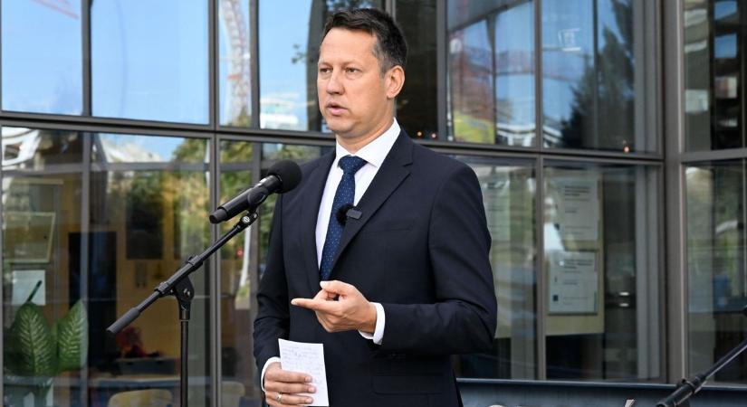 Fülöp Attila: a gyerekek a Tisza Párt vezérének könnyen helyettesíthető eszközök