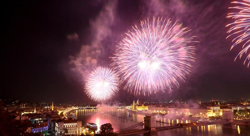 Lefújták a tűzijátékot, kiderült miért marad el az augusztus 20-ai ünnepség fénypontja több magyar városban