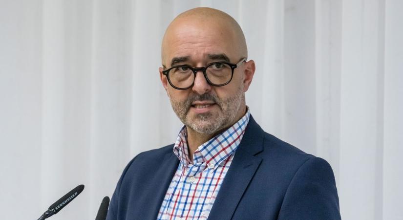 Harcosok órája: minden tárgyalással töltött perc közelebb visz a békéhez (videó)
