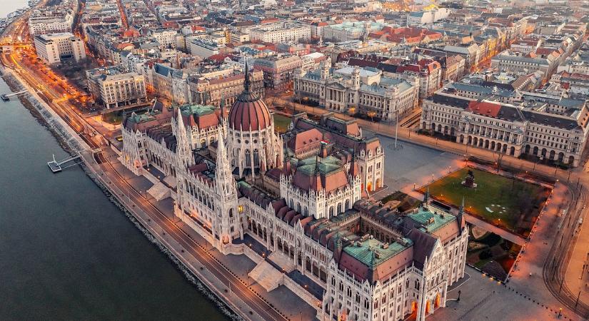 Magyarországon tarthatják a várva várt Putyin-Zelenszkij találkozót?