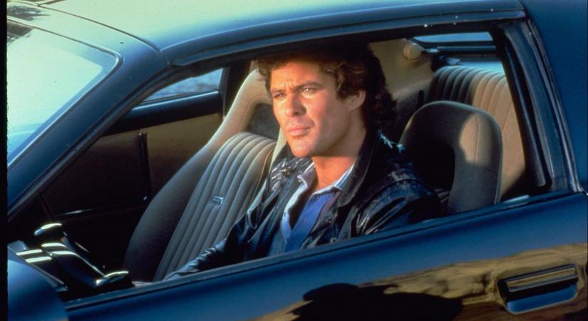 "Gyerünk, Pajti!" El sem hiszed, hol tűnt fel megyénkben David Hasselhoff legendás járgánya (fotó)