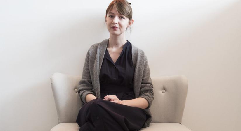 Sally Rooney-t letartóztathatják terrorszervezet finanszírozása vádjával