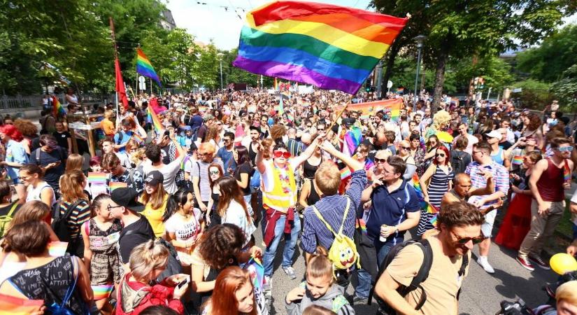 Lesz melegfelvonulás Pécsett, és már a Budapest Pride is gyűjt erre!