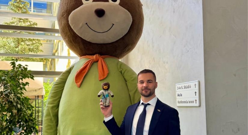 Kétszer járt az űrben a TV maci - másodszor Kapu Tiborral