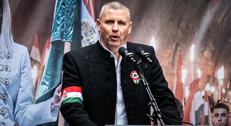 Ruszin-Szendi Romulusz nem fizette ki a zsírleszívást és több alkalommal feleségével utazott hivatalos úton