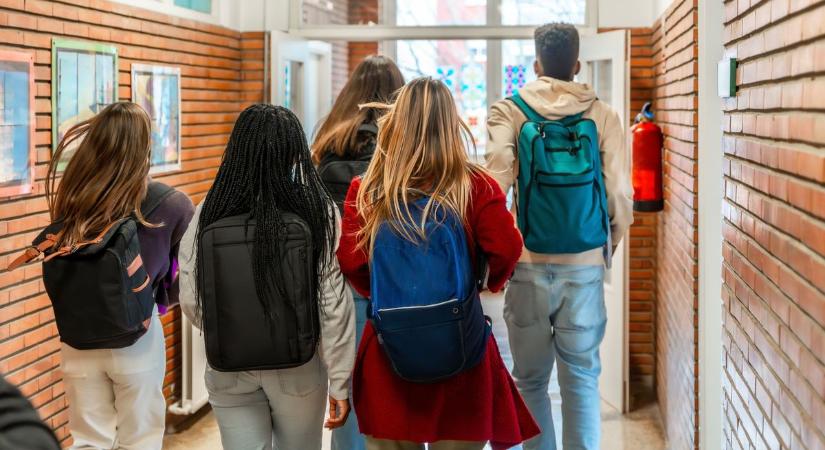 Iskolakezdés: dupla családi pótlék érkezik – mit adhat még a munkáltató?