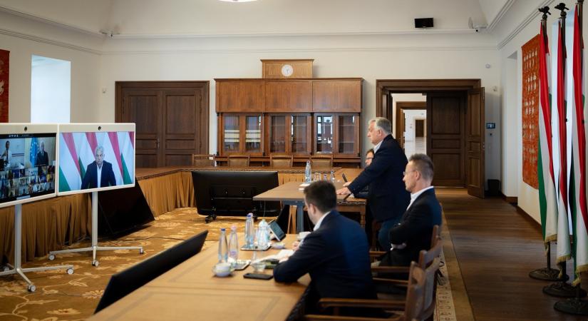 Orbán Viktor: A harmadik világháború veszélyét csak egy Trump-Putyin találkozóval lehet csökkenteni