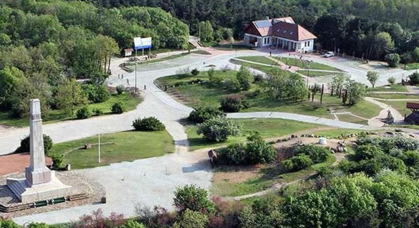 Beszélgetés Karácsony Jánossal és Bérces Viktorral