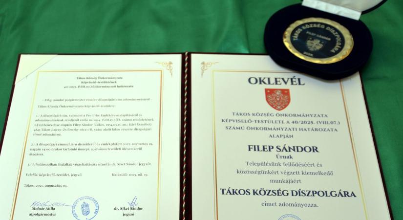 Mutatjuk, ki lett Tákos díszpolgára az idén