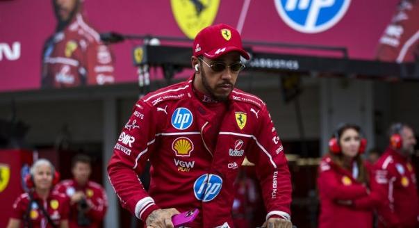Hamilton-negativitás, Caterham-pletyka: keddi F1-es hírek