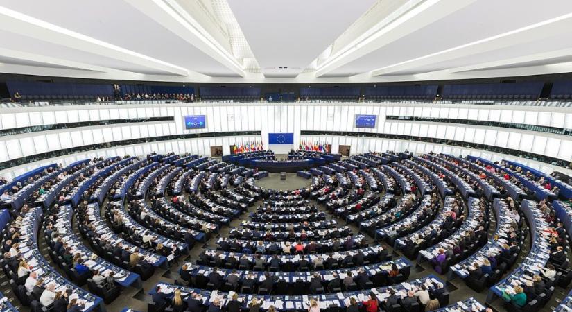 EP-képviselő: Vučić úr, tanulja meg, hogy a kormányváltás a demokrácia része