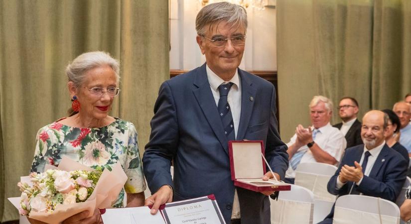 Károlyi György és Károlyi Angelica vehette át a Szent István Emlékérem és Díjat