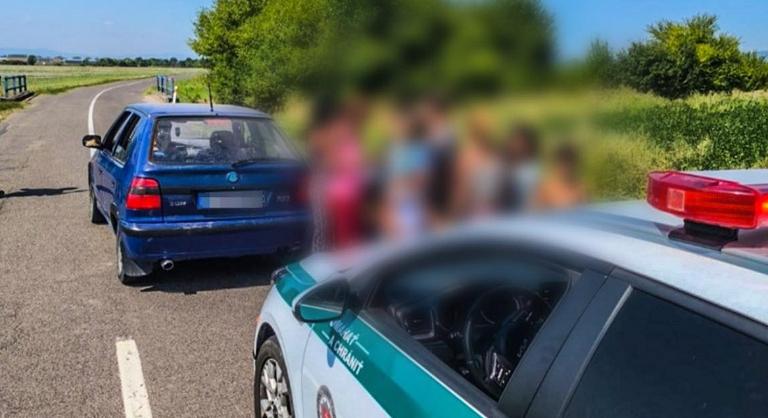 Tizenhét embert szállított Skoda Feliciájában egy férfi, de legalább jogosítványa sem volt