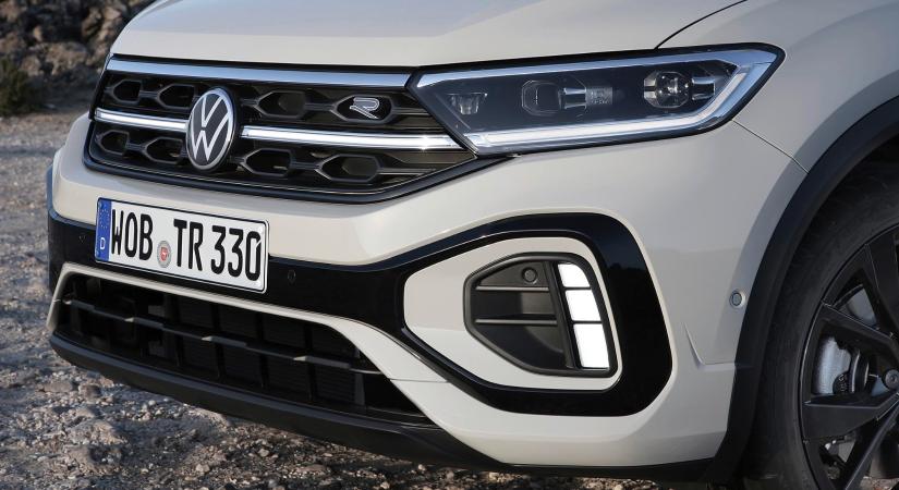 Már a rajtvonalnál áll a következő Volkswagen T-Roc