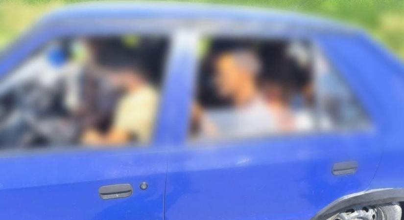Tizennyolc utas egy Skodában? – Igen, lehetséges, de komoly bírság járt érte