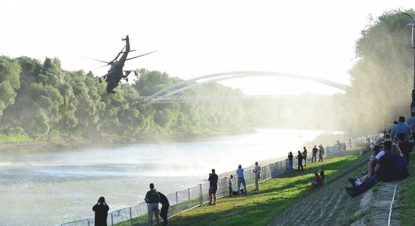 Idén sem a Tisza, hanem a Duna felett tartják meg a „szolnoki” légi parádét