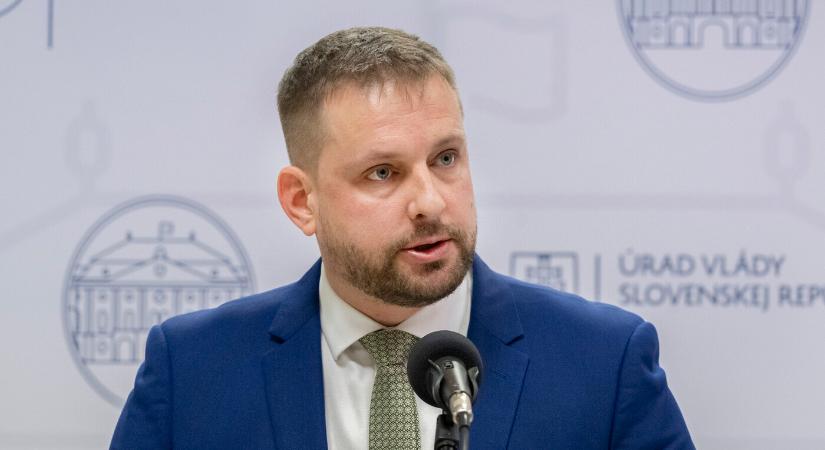 A kormány következő ülésén akarja ismertetni Šaško a vakcinaelemzés eredményét