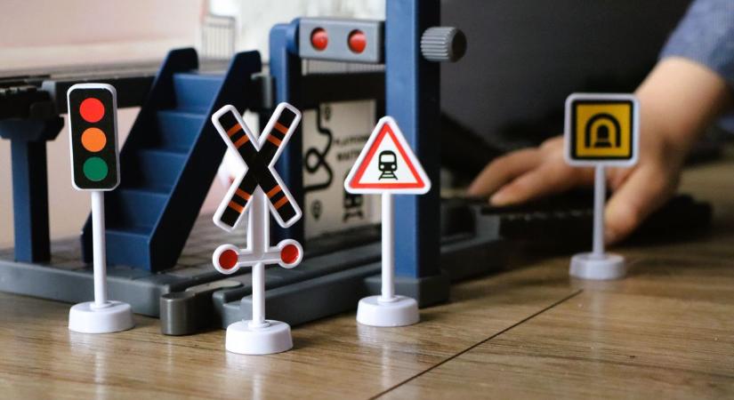 Add vissza a jogsidat, ha ezeket a KRESZ-táblákat nem ismered fel