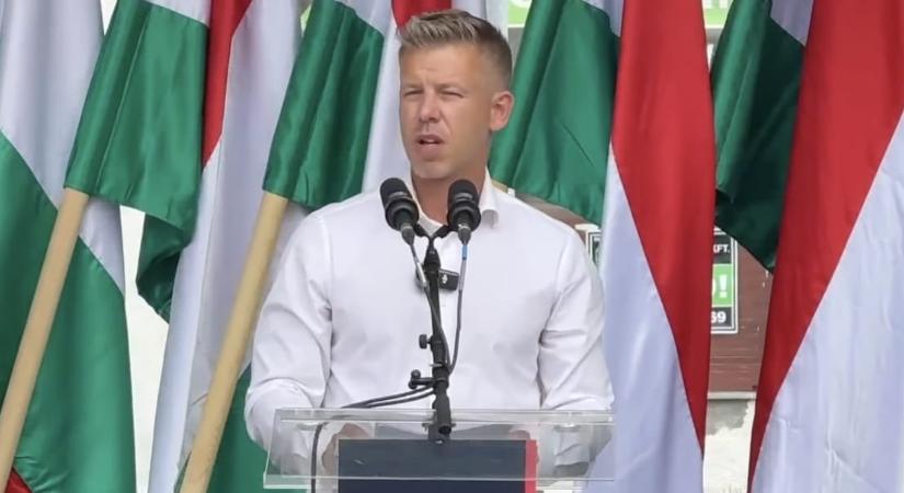 Magyar Péter programot hirdetett Szent István néven