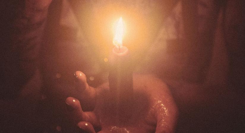 Augusztus 20.: csillagkapu nyílt a mágus szerint, az életed szerencséje jöhet el – Így vonzd be!