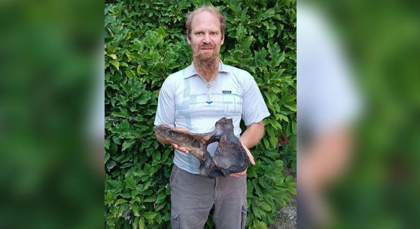 Nagy, sötét tárgy látszott ki a Tiszából, szenzációs leletre bukkant egy csónakázó család