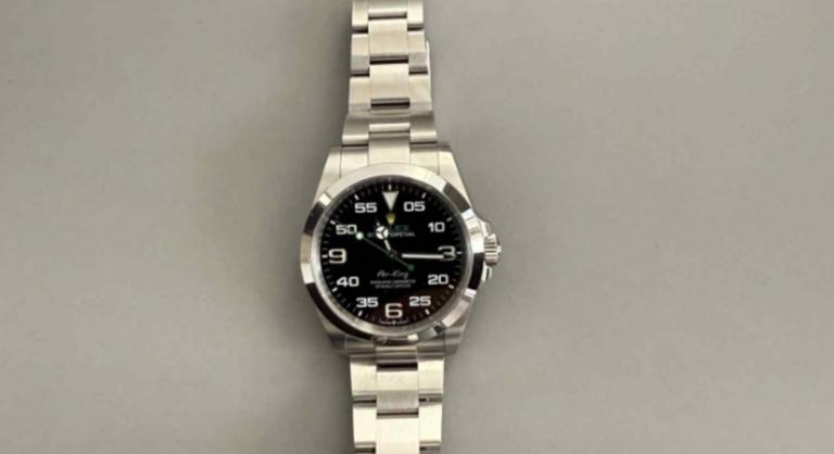 Azt hitte, ez lesz az év biznisze: Rolex helyett egy üres dobozt adott fel egy férfi, de hamar lebukott