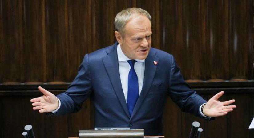 Csípős megjegyzést tett Donald Tusk a budapesti csúcstalálkozó ötletére