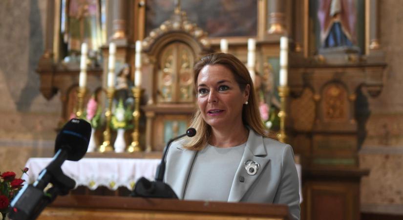 Vitályos Eszter: Nem csak őrizzük, hanem meg is védjük identitásunkat és szuverenitásukat