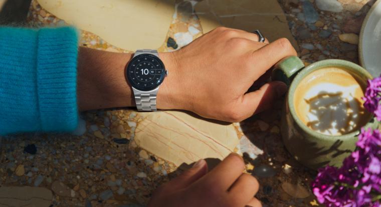 A Pixel Watch 4 megmutatja, milyen, ha a karodon hordod az AI-t