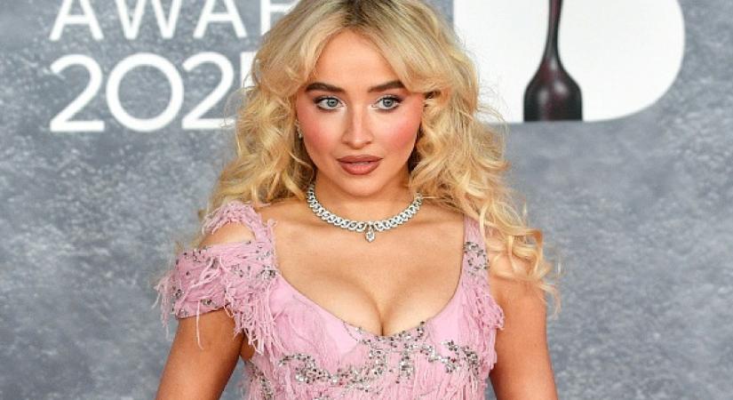 Sabrina Carpenter kitálalt expasija után: ezt mondta a magánéletéről