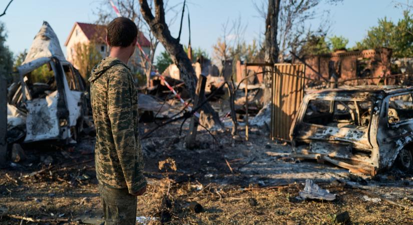 Az Egyesült Államok megkezdte az ukrán menekültek kitoloncolását - Az Egyesült Államok megkezdte az ukrán menekültek kitoloncolását