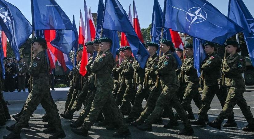 Megrendítő bejelentés a Pentagontól: Amerika magára hagyja Európát, egyedül kell megvédenie Ukrajnát – „Nem tudjuk, mi lesz így velünk”