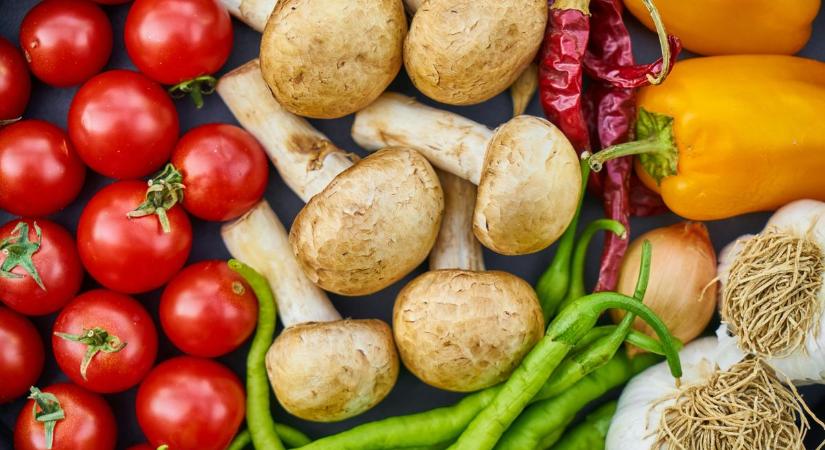Hétvégi bevásárlás – kiderült, hol a legolcsóbb a paradicsom, a paprika és a gomba