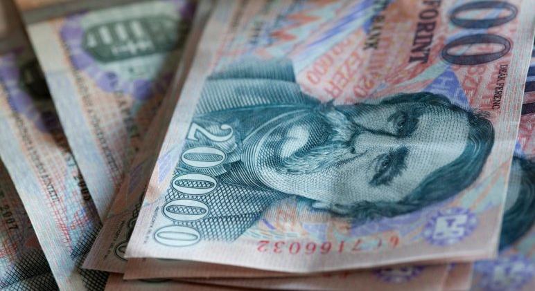 Devizapiac – Erősödött kissé csütörtök reggelre a forint