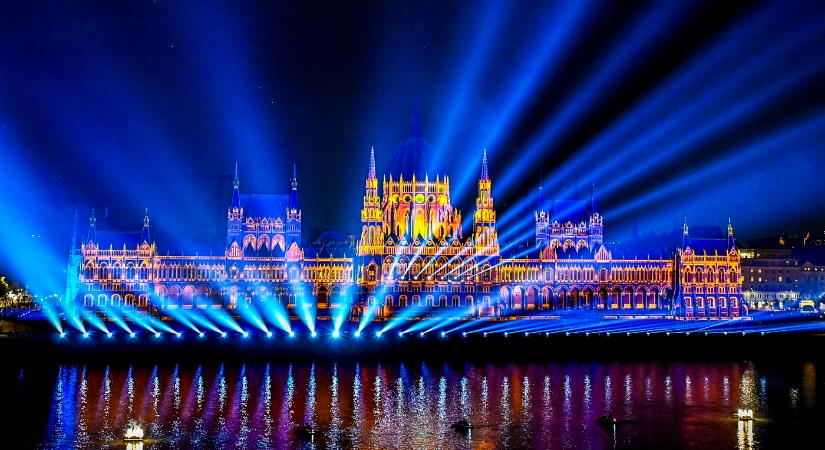 FOTÓK: Ilyen volt az augusztus 20-i ünnepi tűzijáték Budapesten