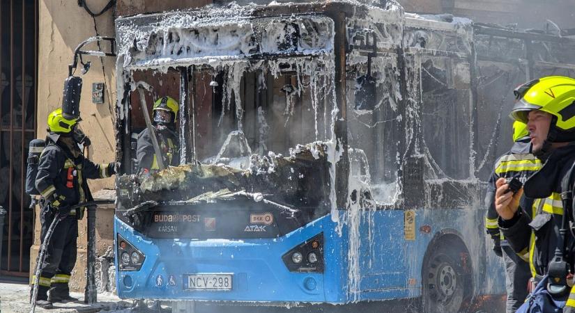 Motortér, futómű, elektromos hiba – több mint negyven busztűz volt már idén
