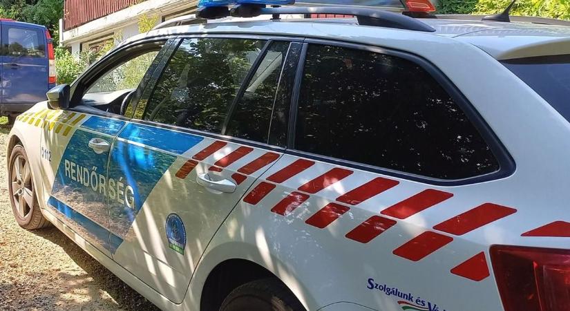 Eltévedt egy túrázó a hajdú-bihari erdőben, rendőrök indultak a keresésére
