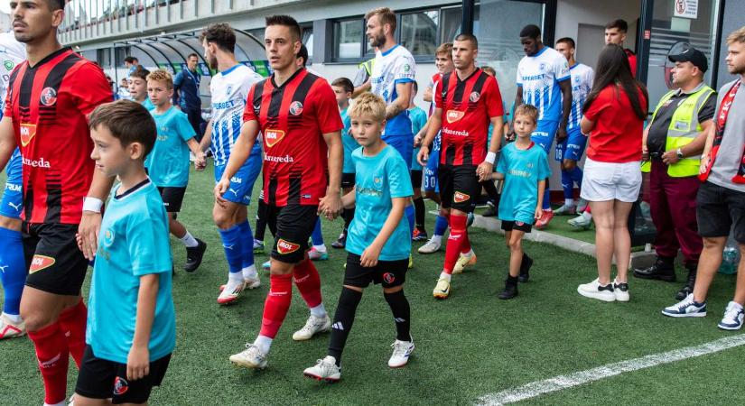 Fegyelmi eljárás vár az FK Csíkszeredára a székely jelképek miatt