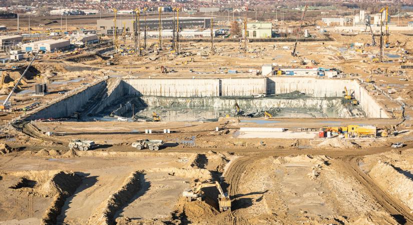Az oroszok novemberben kezdenék a betonozást Pakson