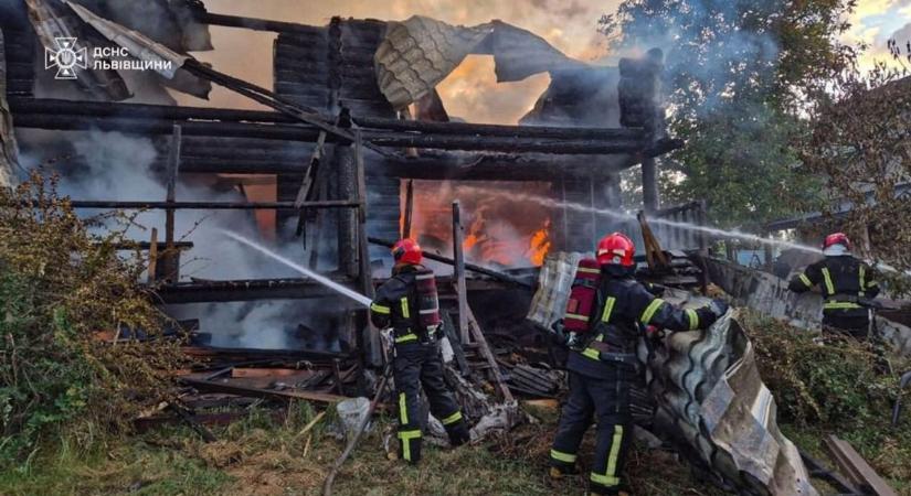 Tűz és sérültek Munkácson az orosz rakétatámadás után
