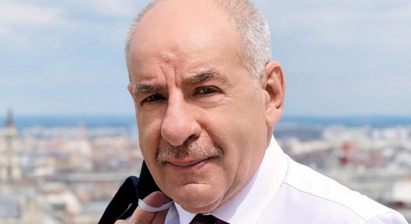Cenzúrázta magát a köztársasági elnök